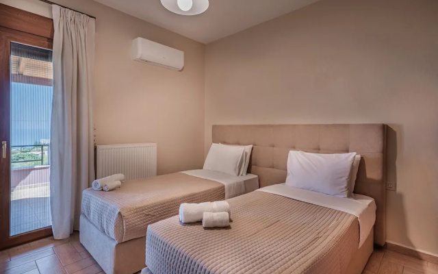 Villa Aris: A Serene Experience, 3BRs, Pool & Bbq