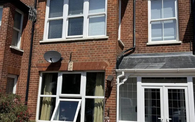 Seafront Sheringham 1 bed Apt Sleeps 4 - 1xdog