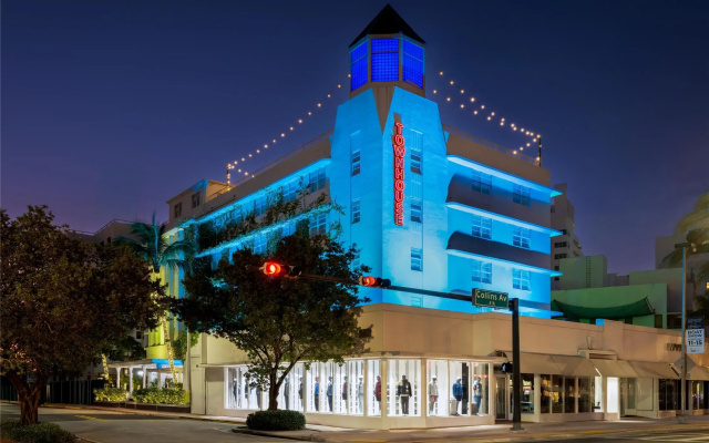 Townhouse Hotel