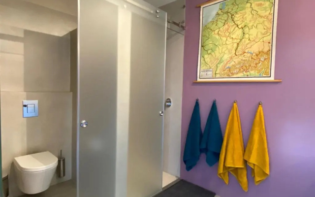 FinIQ Boutiq Studios + Apartment