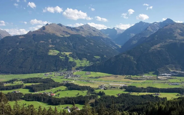 Apartment With Terrace in Hollersbach