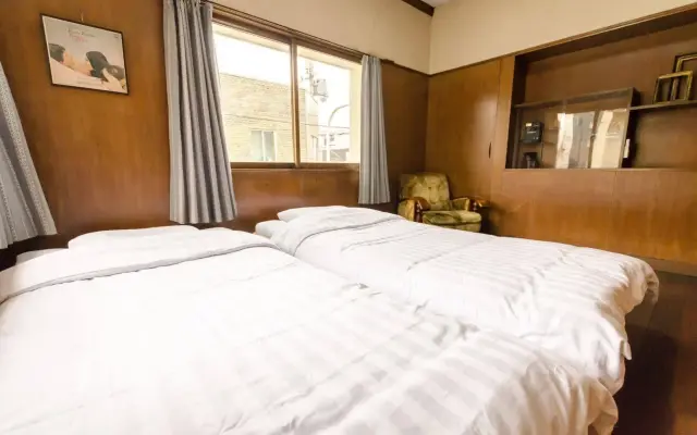Osaka Guesthouse OSHITERUYA - Hostel
