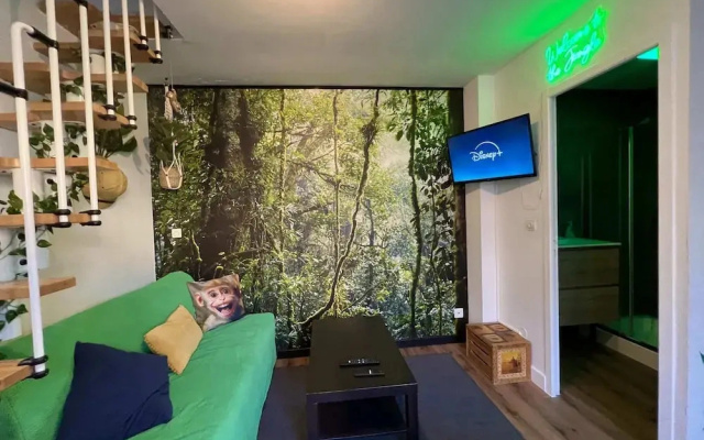 Quiet & Stylish Home With Garden