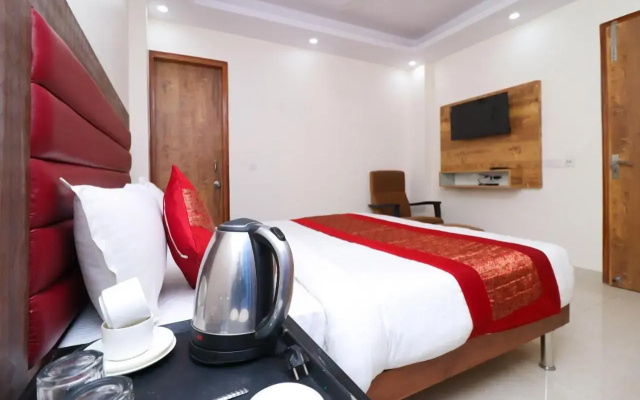 Hotel The Glory