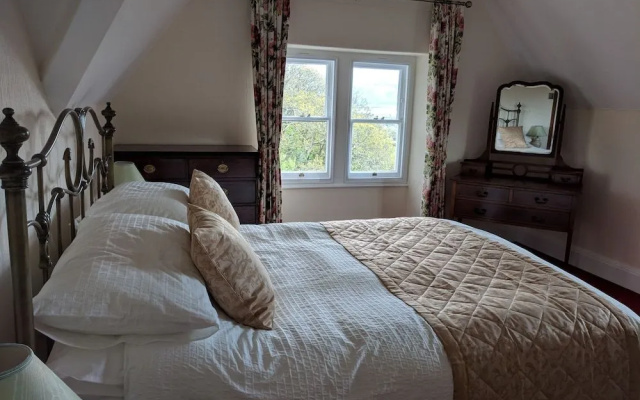 High View House