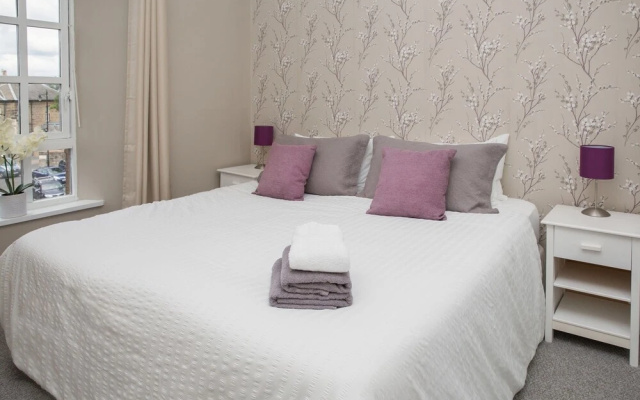 Prestwick Town Center Flat