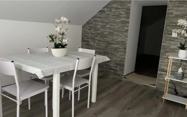 Superbe appartement sur Dole avec parking gratuit