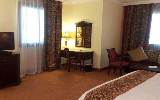 Mercure Grand Golden