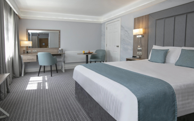 Best Western Premier Heronston Hotel & Spa