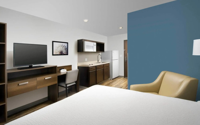 Woodspring Suites Lake Jackson