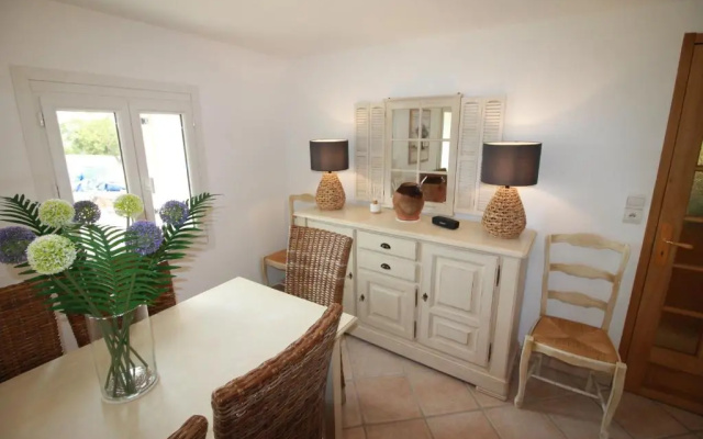 Luberon House between Lourmarin & Cucuron