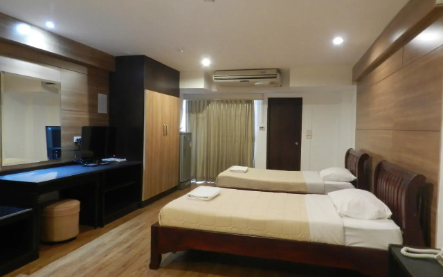 Nanatai Suites