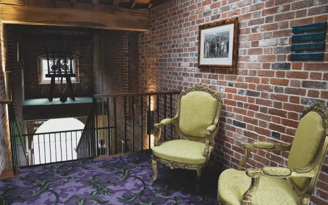 Melbourne Lodge
