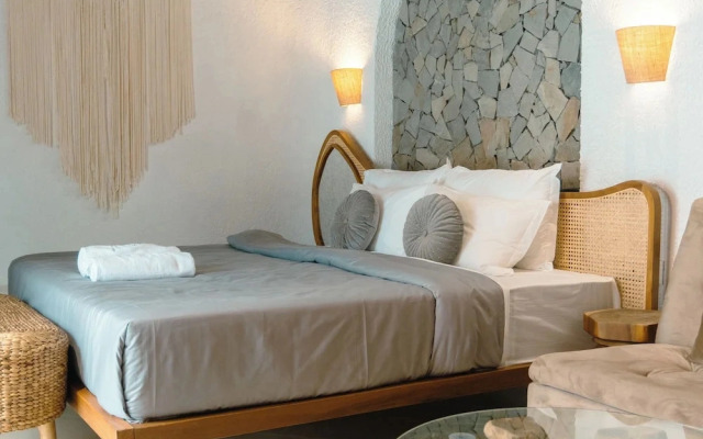 Hidden Beach Resort by Greenleaf Aqua