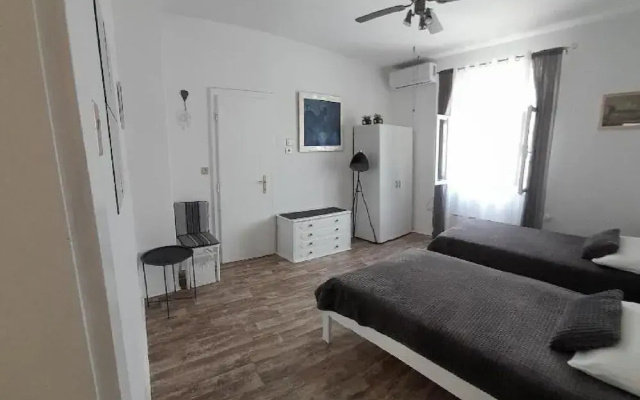 Apartment Regina - Duplex Two Bedroom Apartment