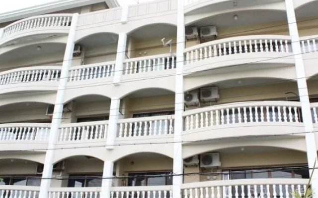 Condominium Chatanmonogatari Bayside