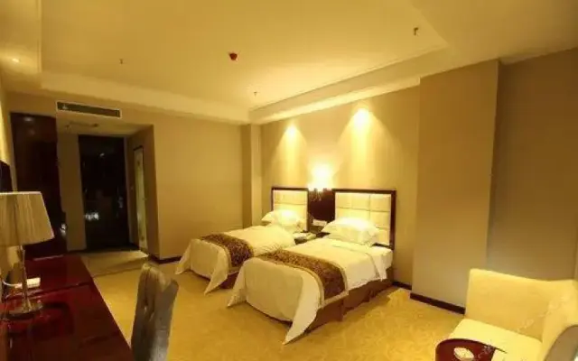 Zhongzhou Yihe Hotel