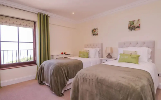 Pentire House