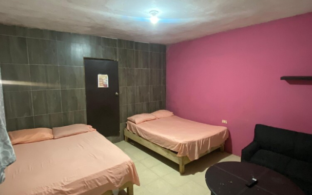 Hotel Y Pizzeria Casa Inn
