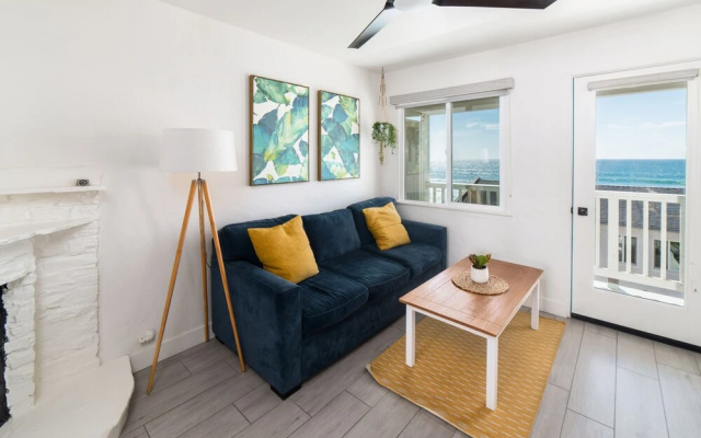 Pacific Villas: Unit 4