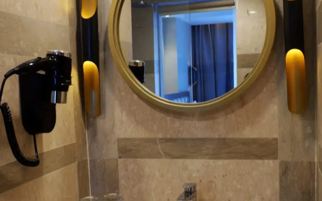 Arthama Hotel Tanah Abang Jakarta