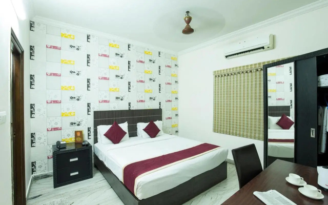 Hotel Athome & Serviced Apartments By Deccan Serai Hotels