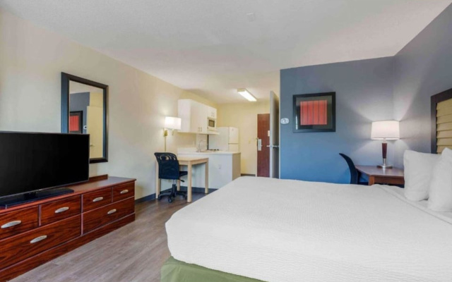 Studio 6 Corporate Extended Stay Washington, D.C. Germantown MD