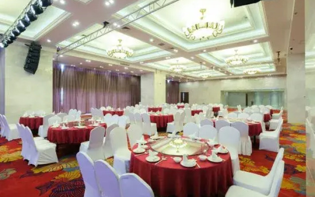Shenyang Shouyao Hotel (Shengjing Grand Outlets, Olympic Sports Center Metro Station Branch)