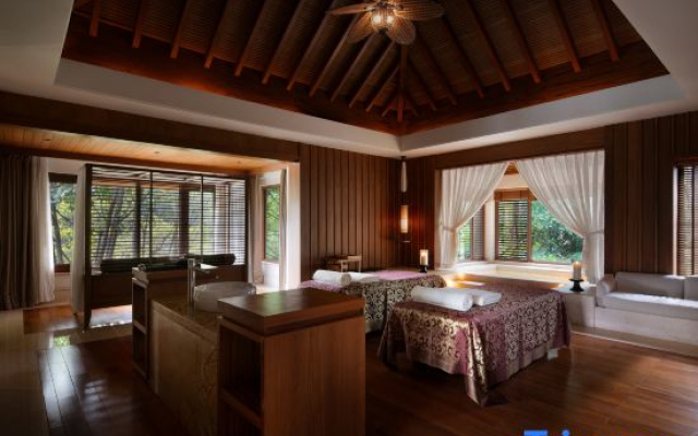 Huquan Tianyi Hotel