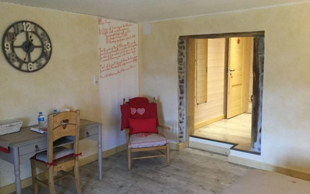 La Ferme de Là-haut B&B