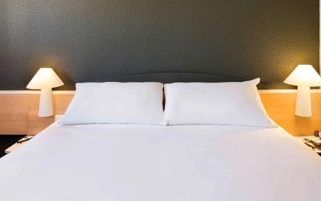 ACE Hôtel Travel Fabrègues - A9 Montpellier Sud