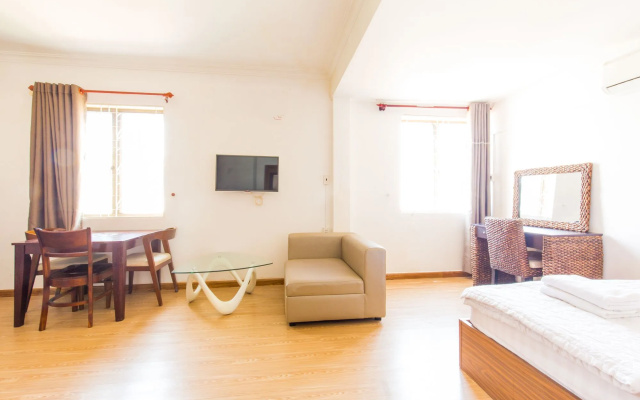 Qhome Saigon - Bui Thi Xuan