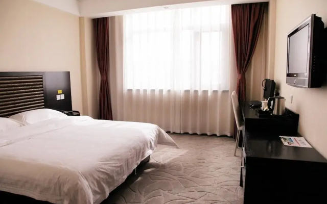 Century Star Holiday Hotel (Nanyang Beijing Avenue Branch)