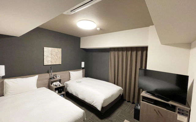 Hotel Route Inn Osaka Takaishi Hagoromo Ekimae