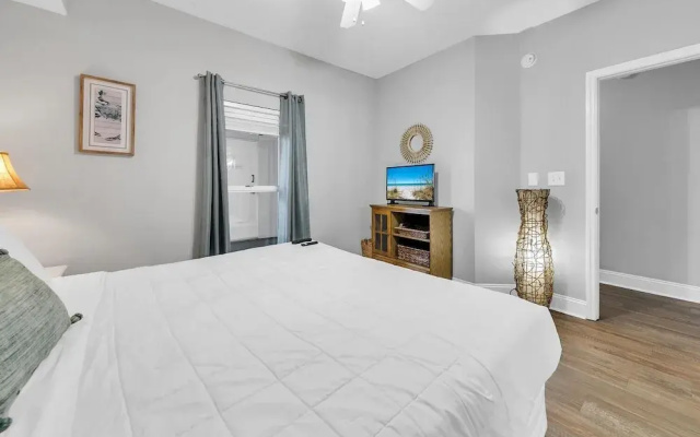 Majestic Beach Towers 1-2205
