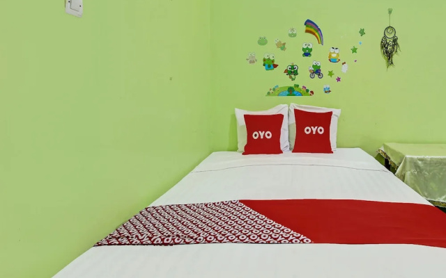 Hotel O Cahyo Kost 1