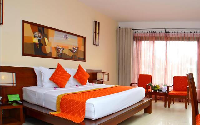 Отель Palm Garden Beach Resort & Spa вид на фасад