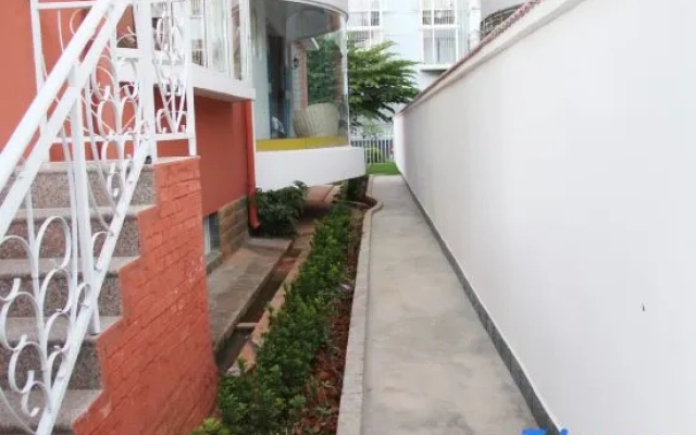 Ruili Youdu Inn