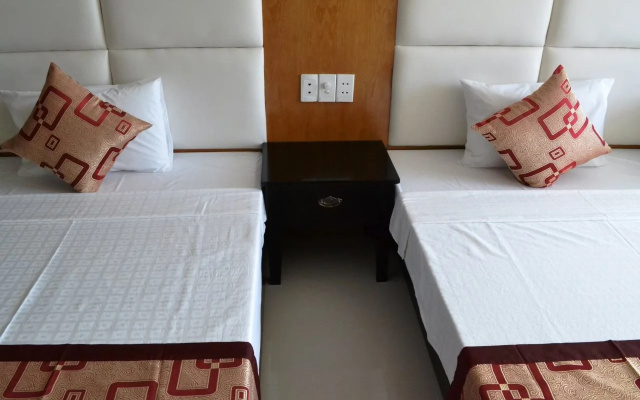 Seaside Tuan Chau Hotel