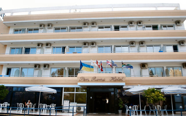 San Remo Hotel in Larnaca, Cyprus from 57$, photos, reviews - zenhotels.com hotel front