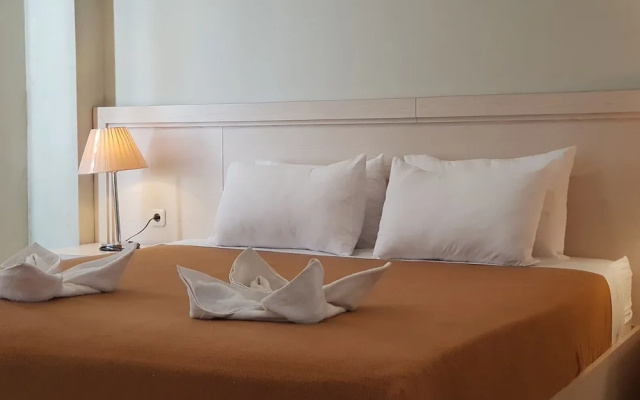 Miracle Hotel Manado