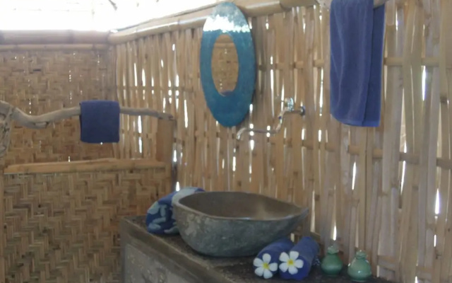 Gili Shack 58 Bed & Breakfast