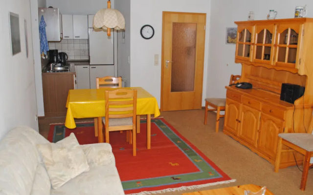 Wohnung 12 (Frank)