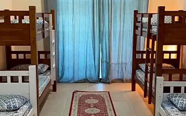 Dubai Backpackers