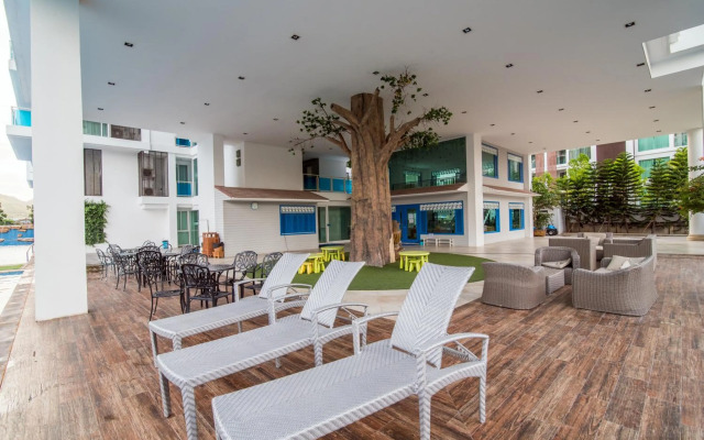 Huahin Myresort Family Suite Condo