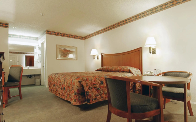 Rio del Sol Inn