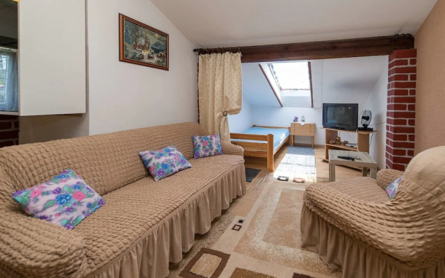 Apartments Raif