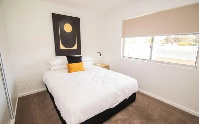 Willow Court Unit 3