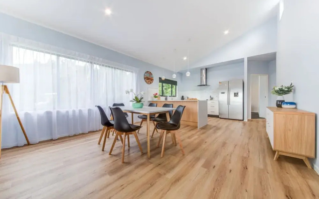 Hillside Haven Airlie Beach