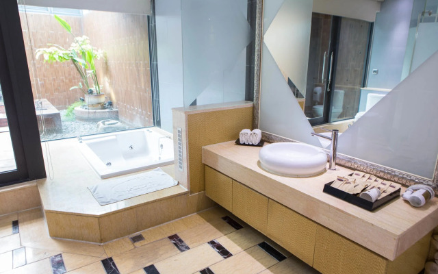 All-Ur Boutique Motel KaoHsiung Branch